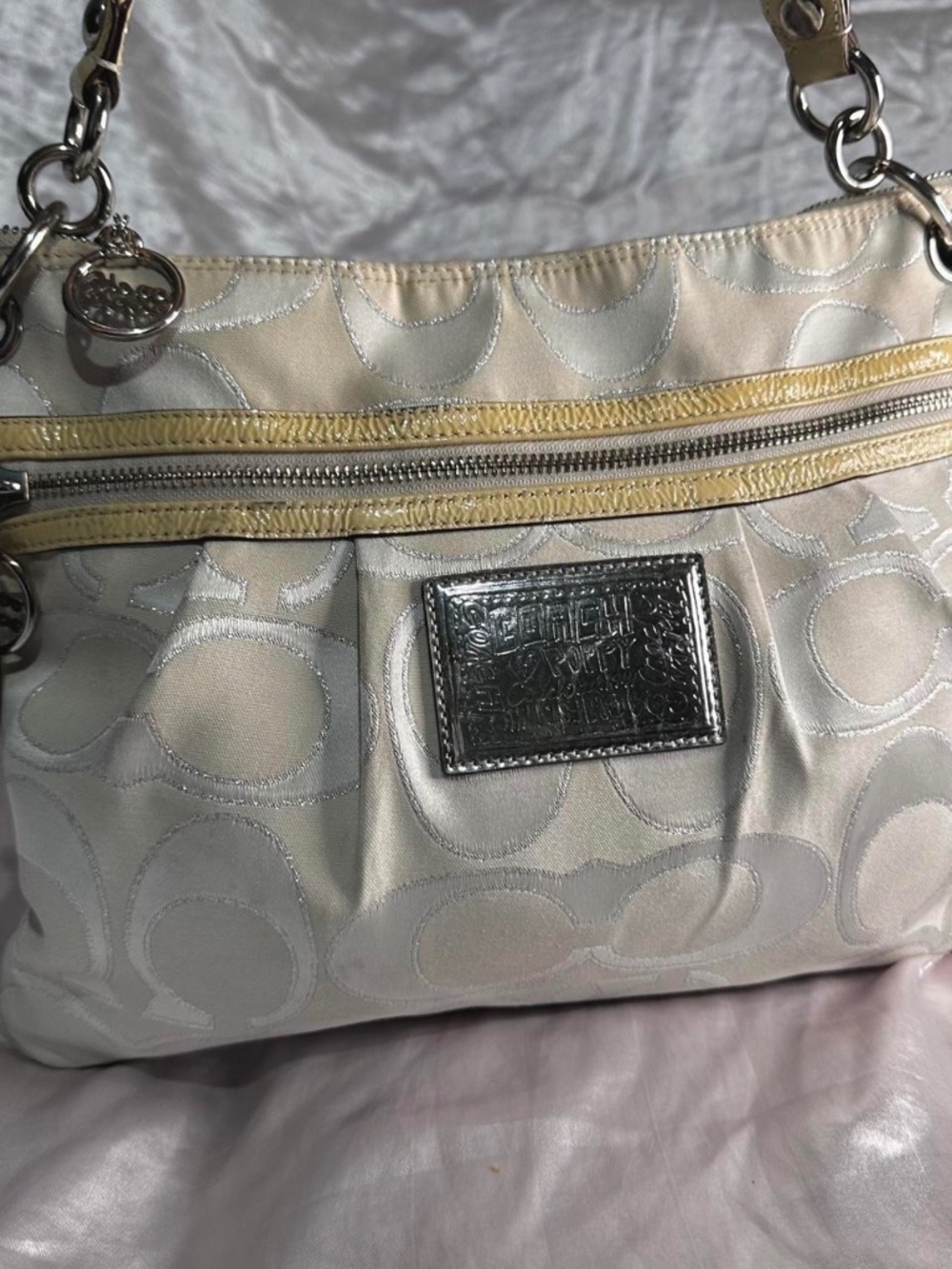 Vintage Y2K Coach Signature Poppy White Yellow Shoulder Bag